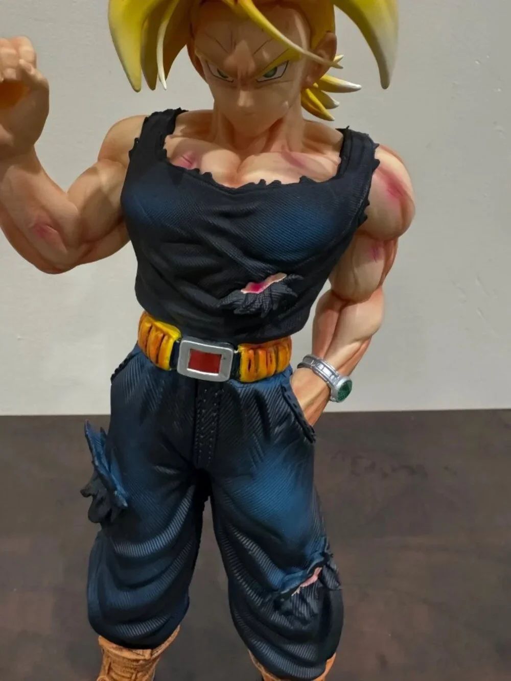 Dragon ball Z Super Saiyan Trunks Figure Model Statue Yellow Hair Gift Sword